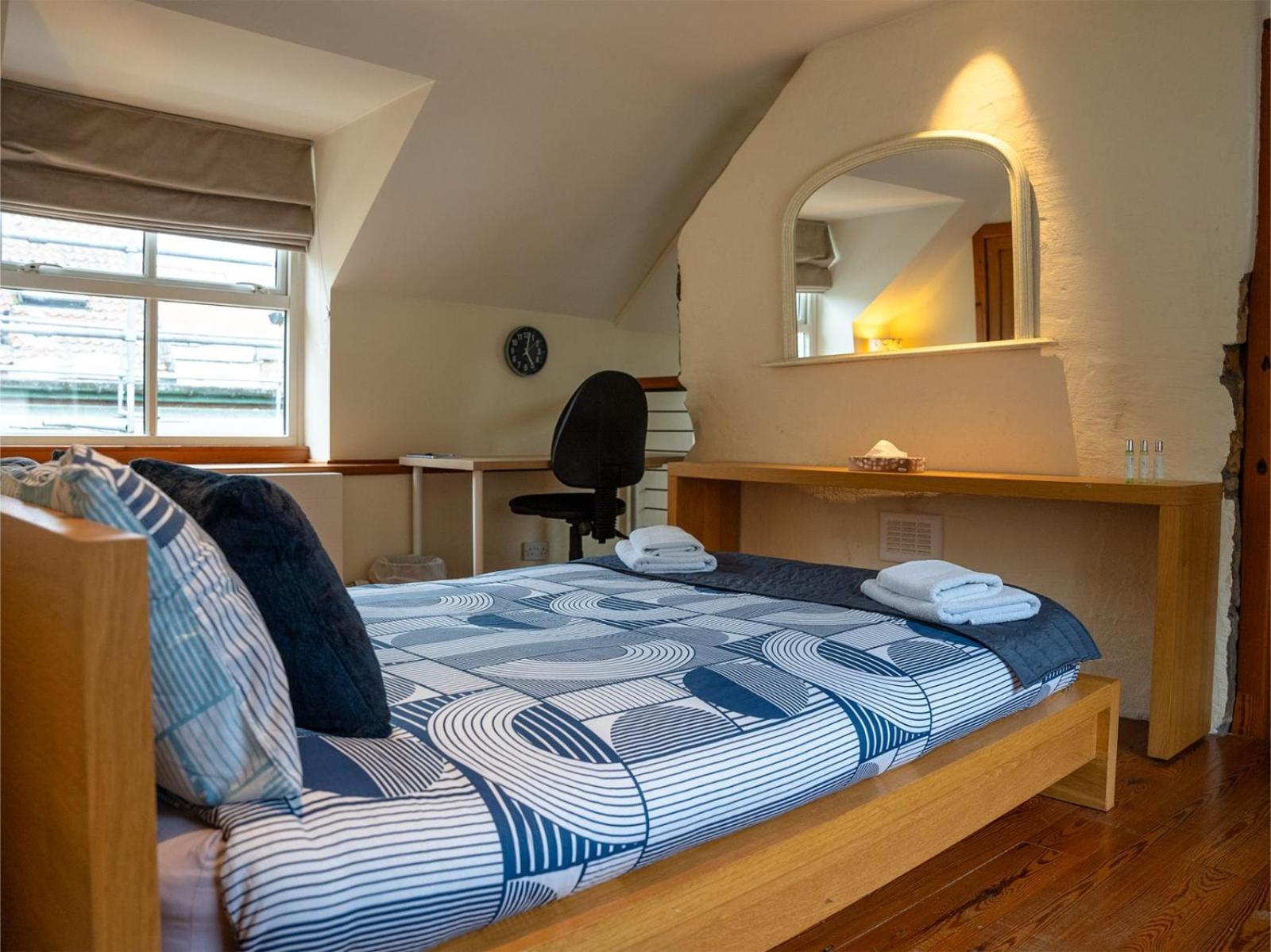 2 Bedroom Characterful Semi-Detached House, Enviably Located With Balcony And Terrace Сент-Андрус Экстерьер фото